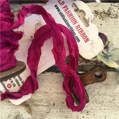 Old Fashion satin ribbon - fuchsia/fukszia